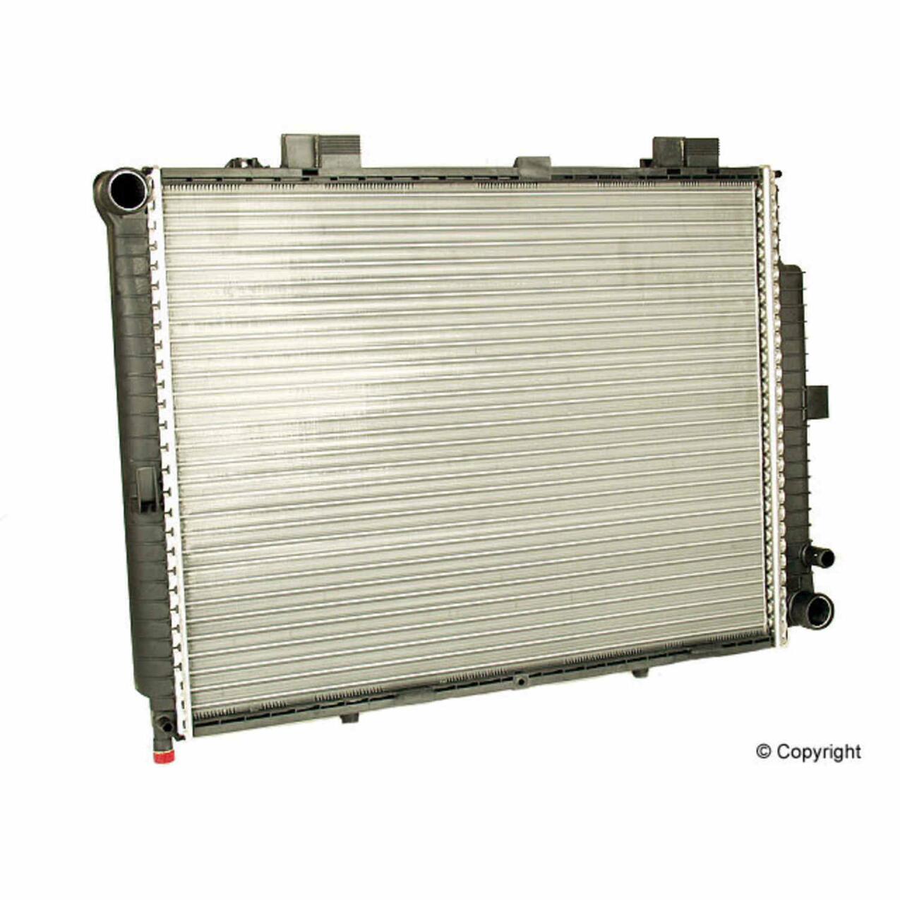 Mercedes Radiator 2105001203 - Behr Premium 376712581